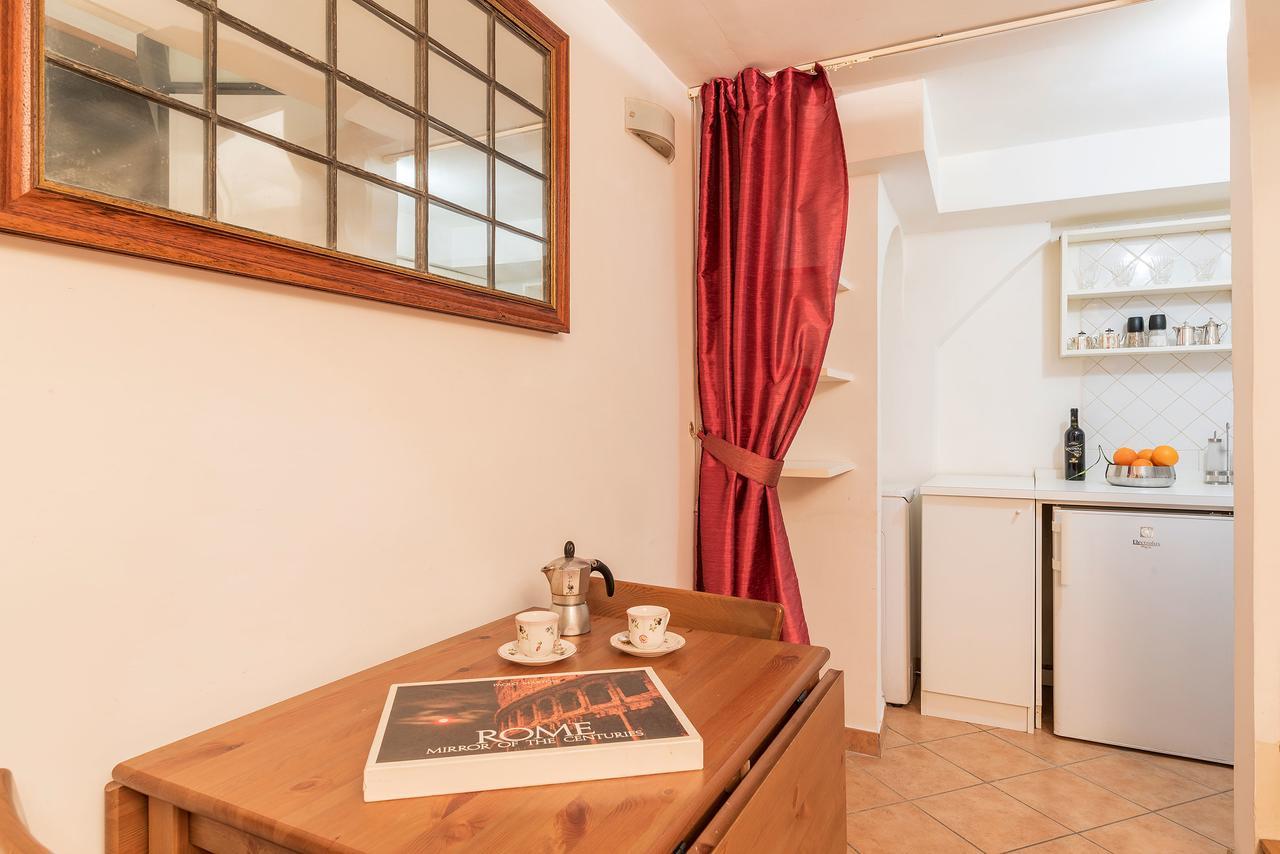 Sweet Little Suite Near Pantheon Roma Ngoại thất bức ảnh